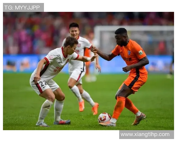 中超3队倒数！海港蓉城不堪，媒体人热议：内卷严峻按捺中国足球